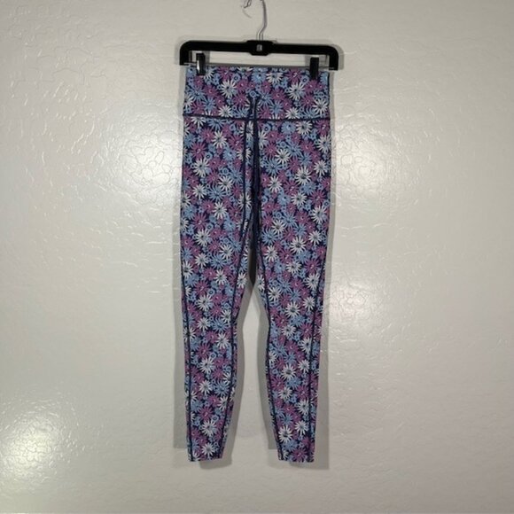 L Space Leggings Womens Medium Pink Blue Floral Compression Gym Workout 27.5" - Picture 1 of 6